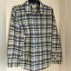 Long sleeve women’s shirt size large